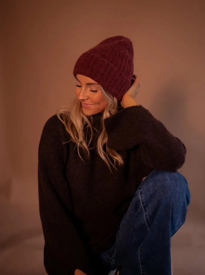 Easy Clothes Rust Sama Beanie Rust Jewelry and Accessories Hats and Beanies