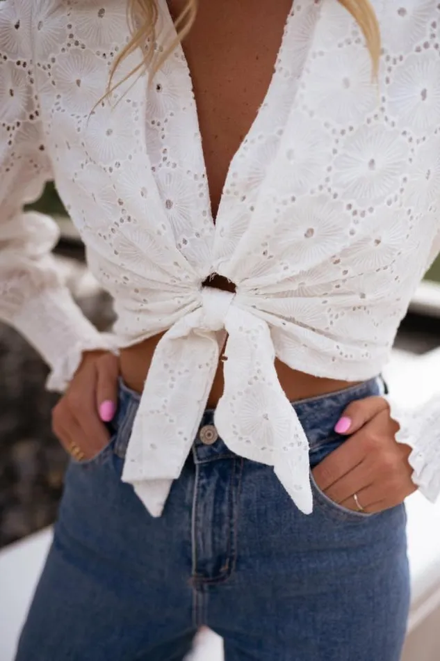 Easy Clothes White Jana Embroidered Blouse Women039s Clothing Tops Easy Clothes White Jana Embroidered Blouse Women039s Clothing Tops