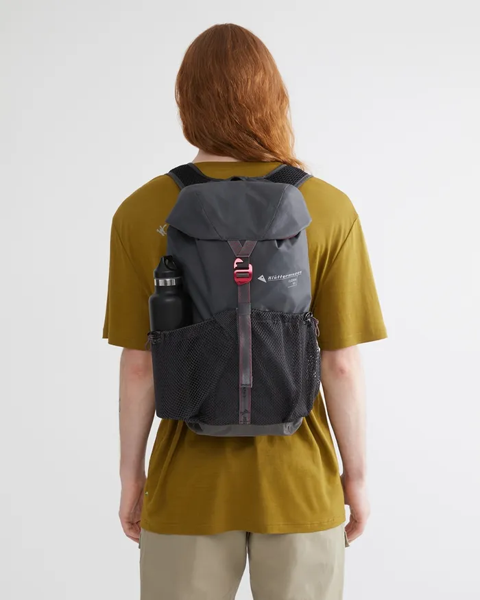 Fjrm 18L Waterproof Trekking Backpack Raven MenWomen Klttermusen SingleDay Backpacks 1832l