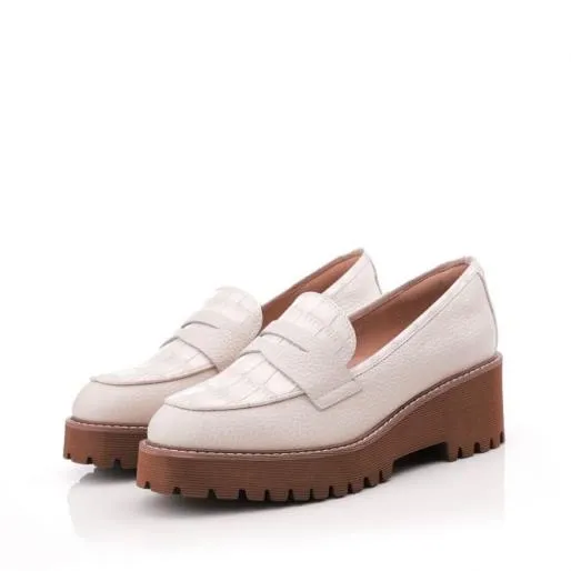 Florense Off White Leather Women Moda In Pelle Brogues And Loafers