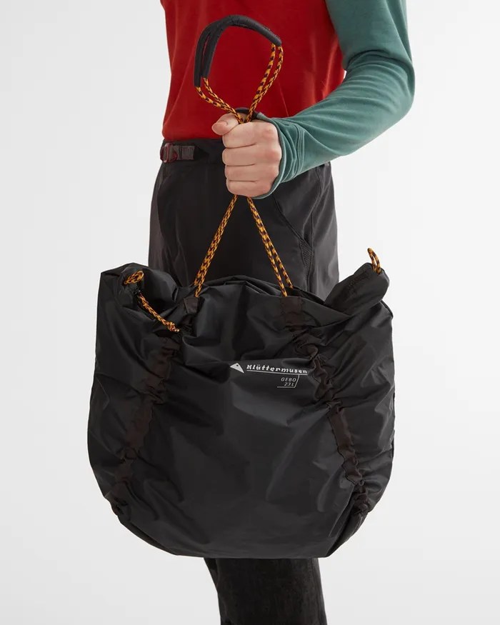 Gebo Lightweight Tote Bag 23L Chaya Sand MenWomen Klttermusen Tote Bags