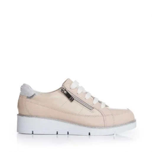 Genette Cameo Patent Leather Women Moda In Pelle Casual Shoes And Trainers