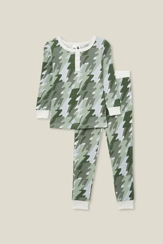 Girls 214Boys 214 Sleepwear Cotton On Rowan Long Sleeve Pyjama Set Oatmeal Marlelightning Bolt Camo Girls 214Boys 214 Sleepwear Cotton On Rowan Long Sleeve Pyjama Set Oatmeal Marlelightning Bolt Camo