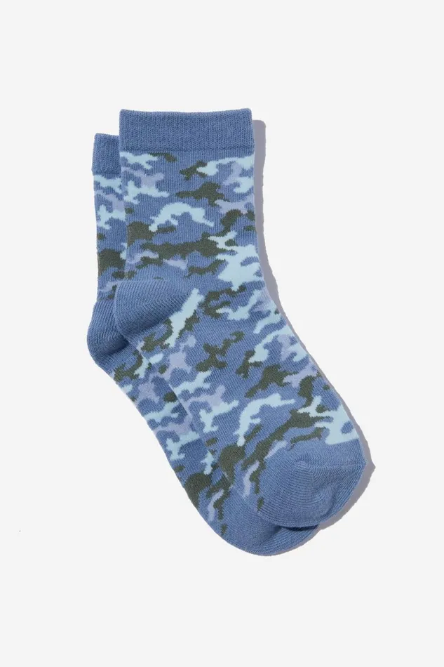 Girls 214Boys 214 Socks and Tights Cotton On Single Pack Crew Socks Dusty Bluecamo Girls 214Boys 214 Socks and Tights Cotton On Single Pack Crew Socks Dusty Bluecamo
