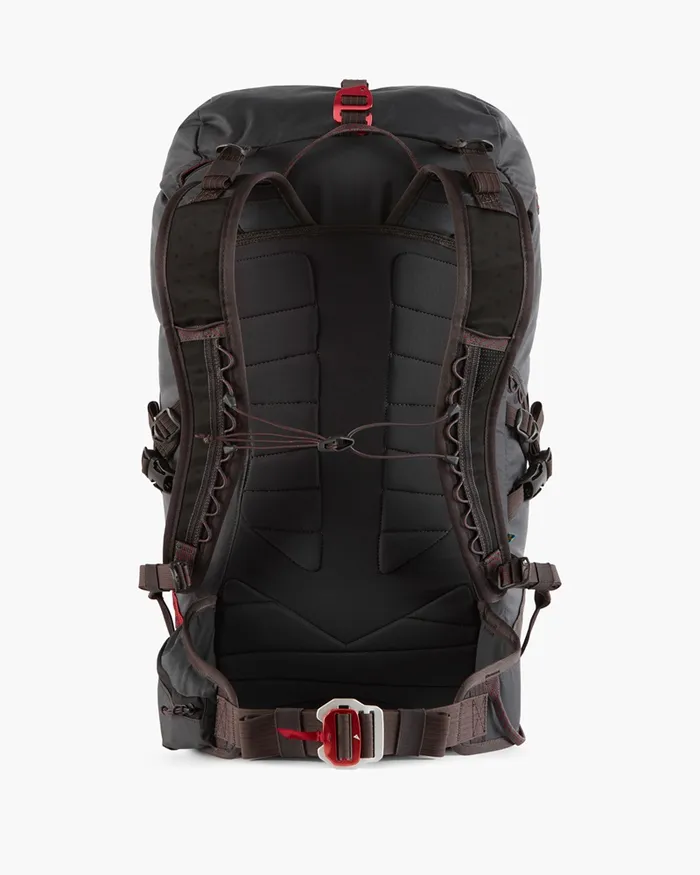 Hner Alpin Mountaineering Backpack 42L Raven MenWomen Klttermusen MultiDay Backpacks 32100l