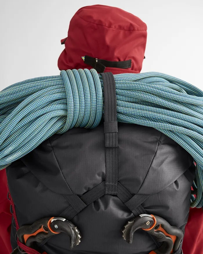 Hner Alpin Mountaineering Backpack 42L Raven MenWomen Klttermusen MultiDay Backpacks 32100l