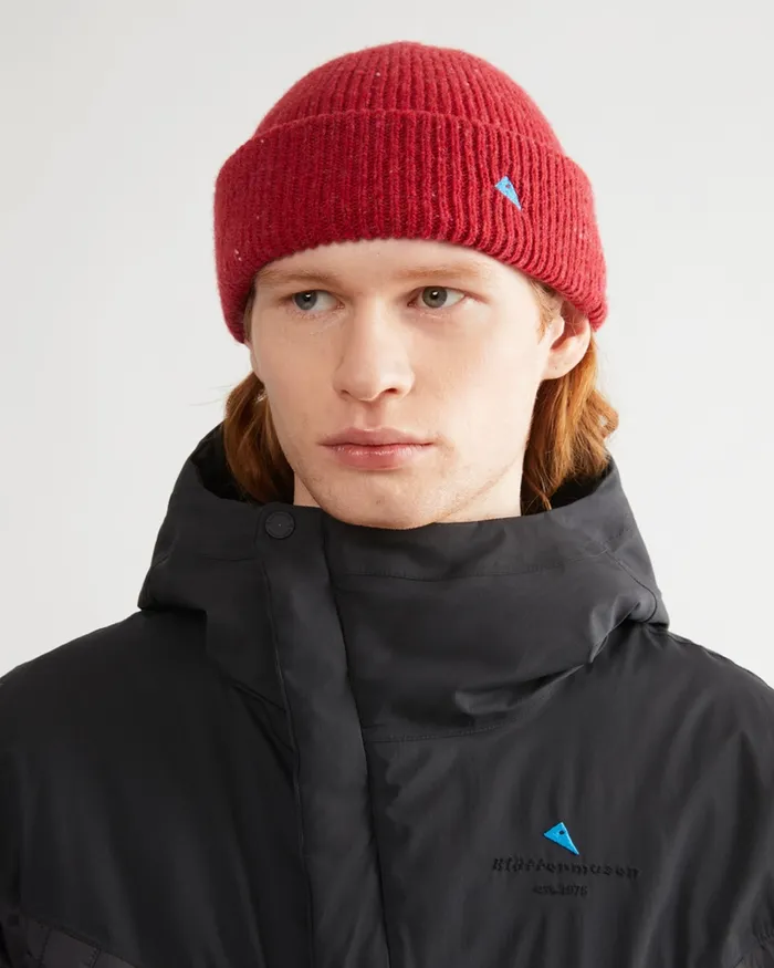 Hel Beanie Amaranth Red MenWomen Klttermusen Beanies and Headbands