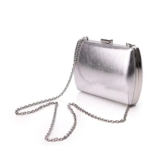 Kaiti Clutch Silver Metallic Women Moda In Pelle Clutch Bags