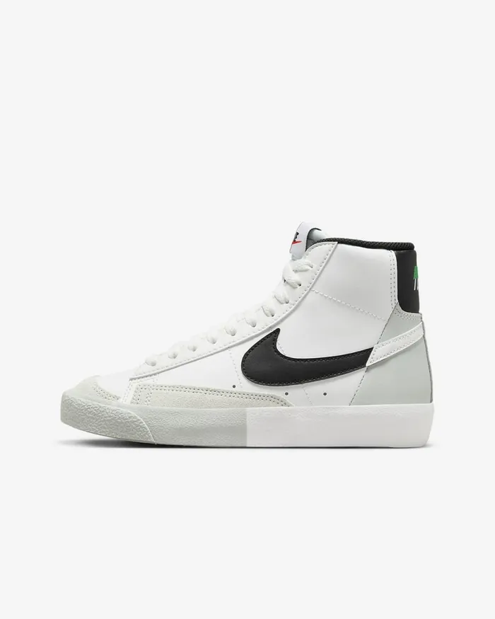 Kids Blazer Mid 03977 Se Summit Whitelight Silverstadium Greenblack Nike Lifestyle Kids Blazer Mid 03977 Se Summit Whitelight Silverstadium Greenblack Nike Lifestyle