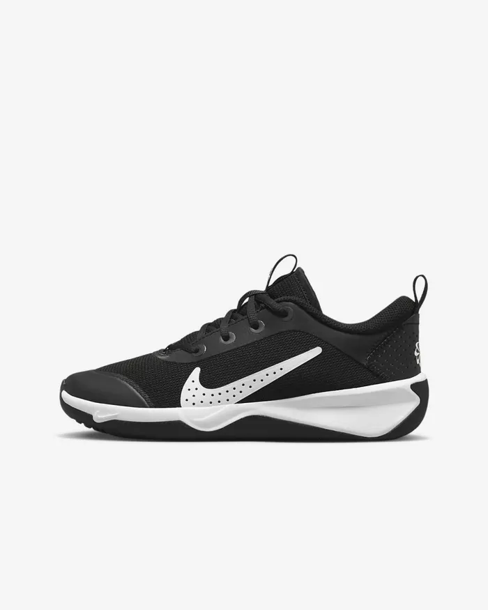 Kids Omni MultiCourt Blackwhite Nike Running