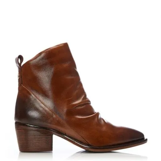 Lizbethy Tan Leather Women Moda In Pelle Ankle Boots