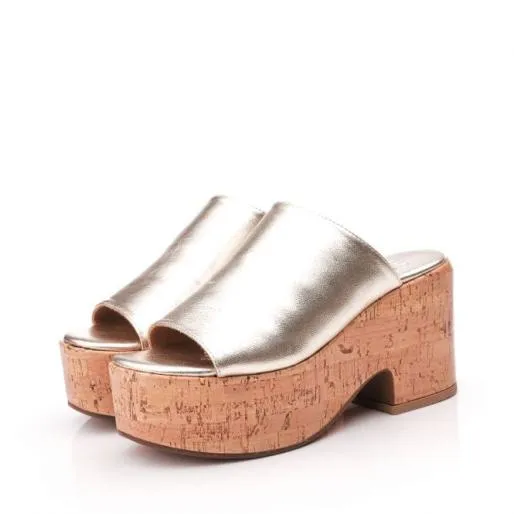 Marrina Champagne Leather Women Moda In Pelle Heeled Sandals