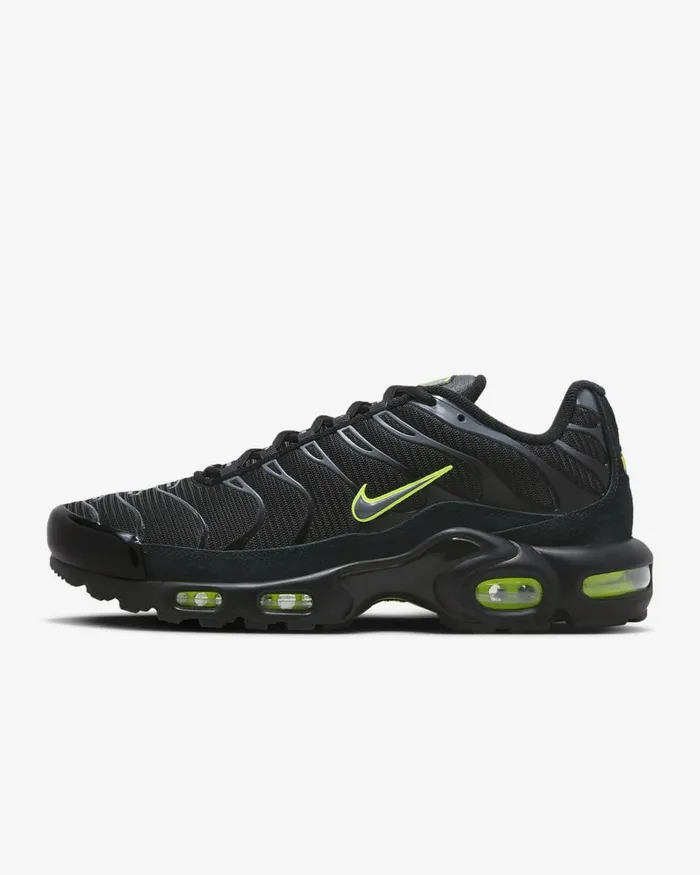 Men Air Max Plus Blackvoltreflect Silvercool Grey Nike Lifestyle
