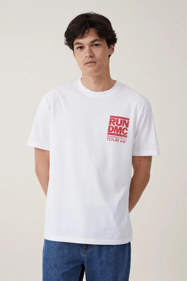 Men Graphic TShirts Cotton On Loose Fit Music TShirt Lcn Mt Whiterun Dmctour 86 Men Graphic TShirts Cotton On Loose Fit Music TShirt Lcn Mt Whiterun Dmctour 86