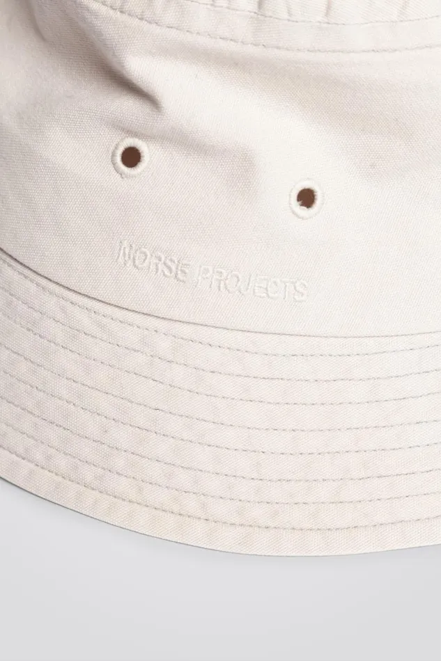 Men Norse Projects Caps EcoDye Bucket Hat Hibiscus Dye