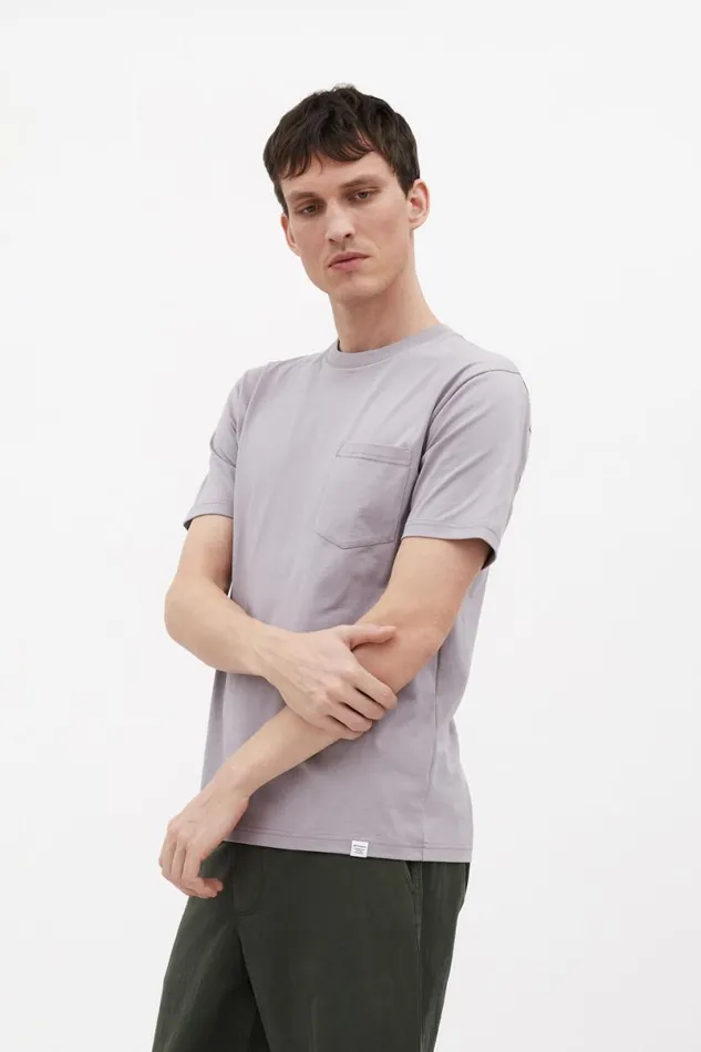 Men Norse Projects TShirts Johannes Organic Pocket Tshirt Crocus Purple