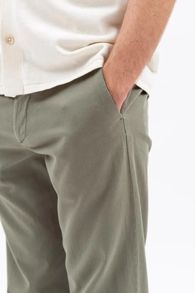 Men Norse Projects Trousers Aros Regular Light Stretch Chino Dried Sage Green
