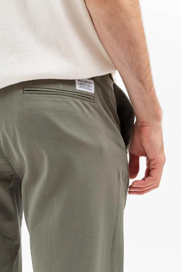 Men Norse Projects Trousers Aros Regular Light Stretch Chino Dried Sage Green
