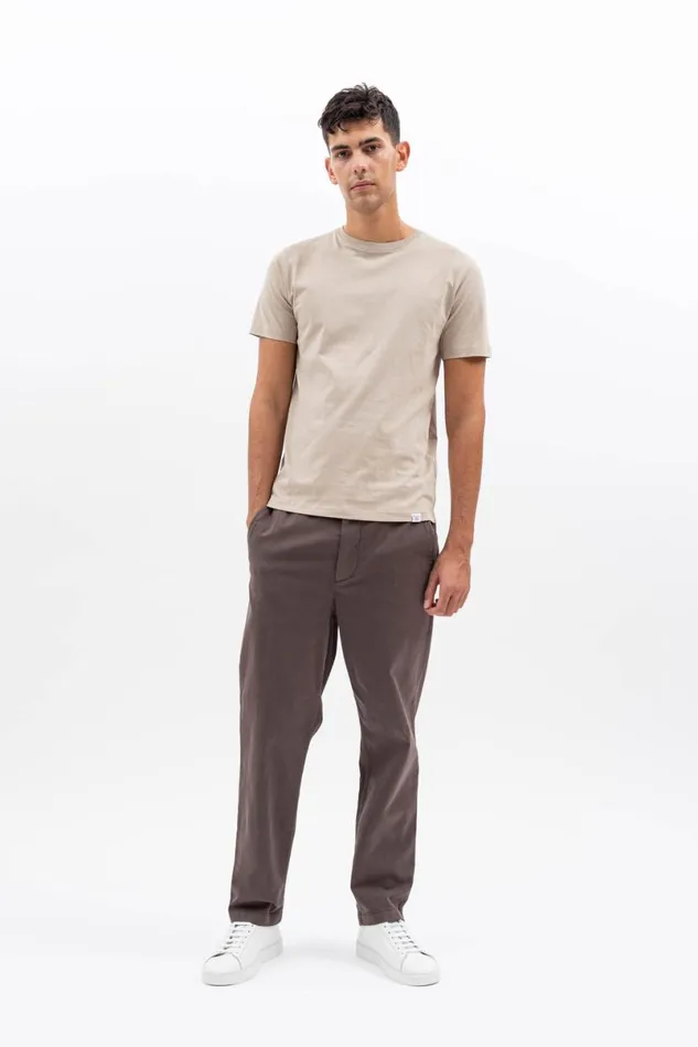 Men Norse Projects Trousers Aros Regular Light Stretch Chino Heathland Brown