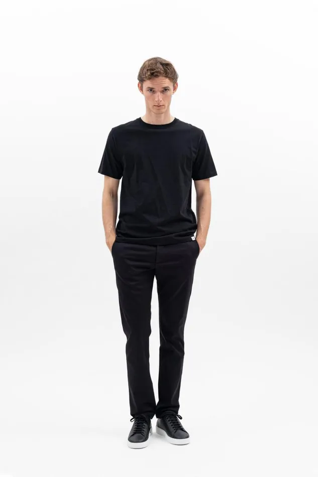 Men Norse Projects Trousers Aros Slim Light Stretch Chino Black