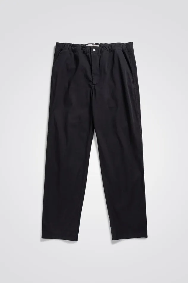 Men Norse Projects Trousers Ezra Light Stretch Black
