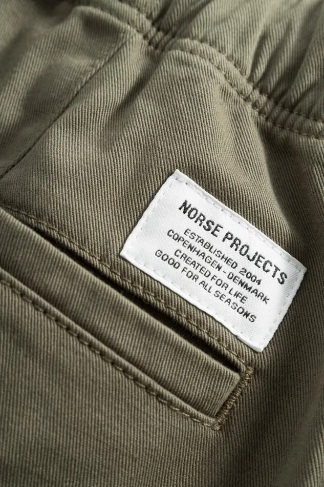 Men Norse Projects Trousers Ezra Light Stretch Sediment Green