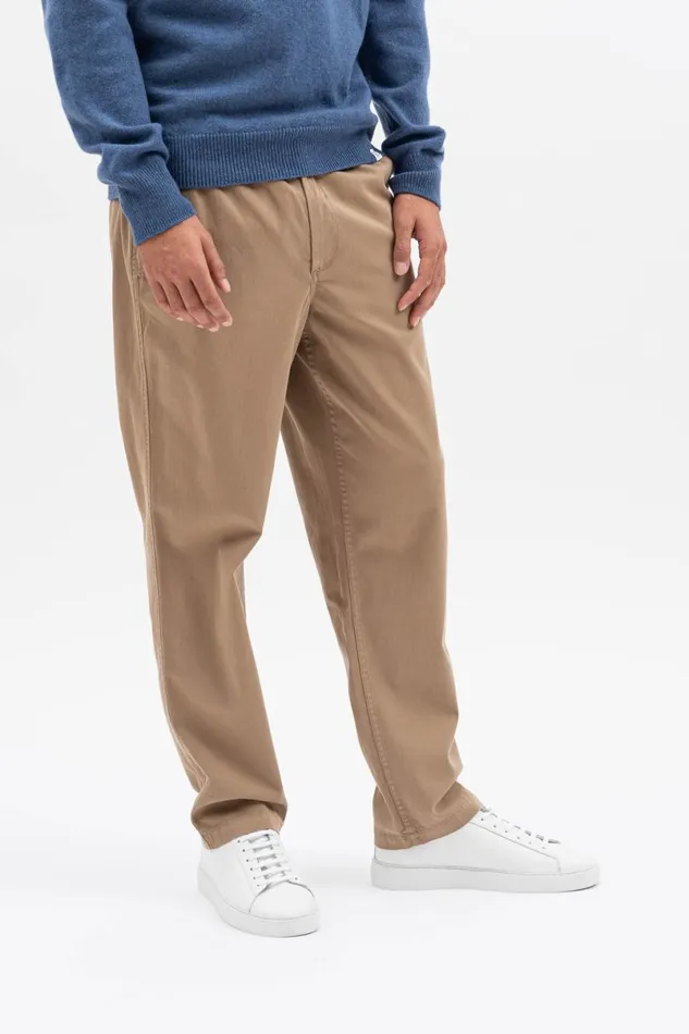 Men Norse Projects Trousers Ezra Light Stretch Utility Khaki