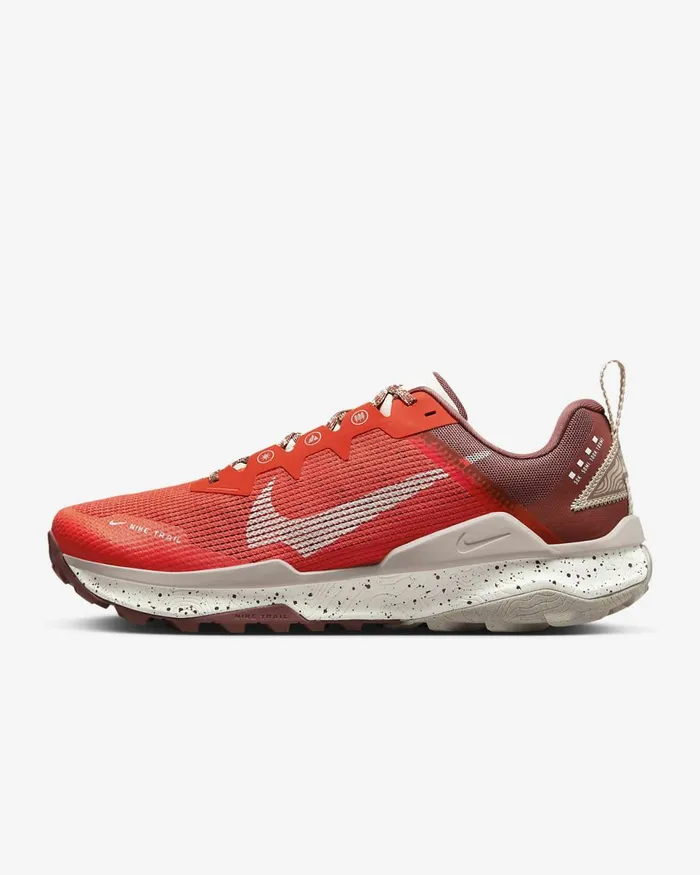 Men Wildhorse 8 Picante Reddark Ponydiffused Taupesail Nike Running