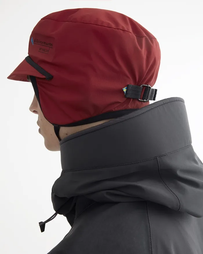 Mysse 30 Explorer039s Cap Dark Russet MenWomen Klttermusen Beanies and Headbands