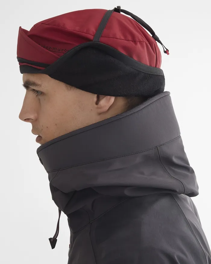 Mysse 30 Explorer039s Cap Dark Russet MenWomen Klttermusen Beanies and Headbands