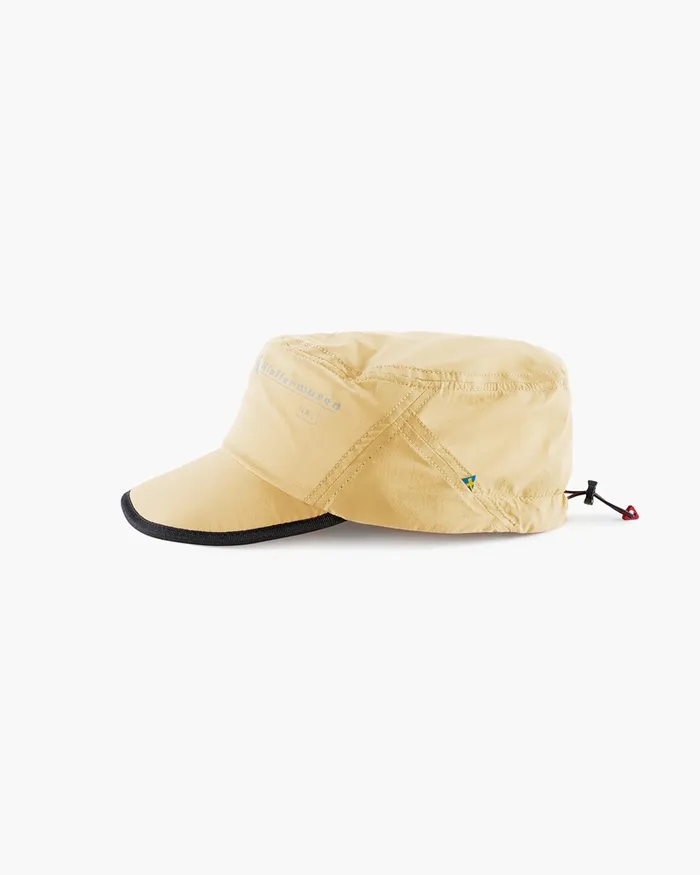 Nal Windbreaker Cap Chaya Sand MenWomen Klttermusen Hats and Caps
