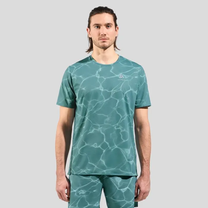 Odlo Tshirts and Polos The Pow Zeroweight ChillTec Running TShirt Arctic 8211 Men Odlo Tshirts and Polos The Pow Zeroweight ChillTec Running TShirt Arctic 8211 Men