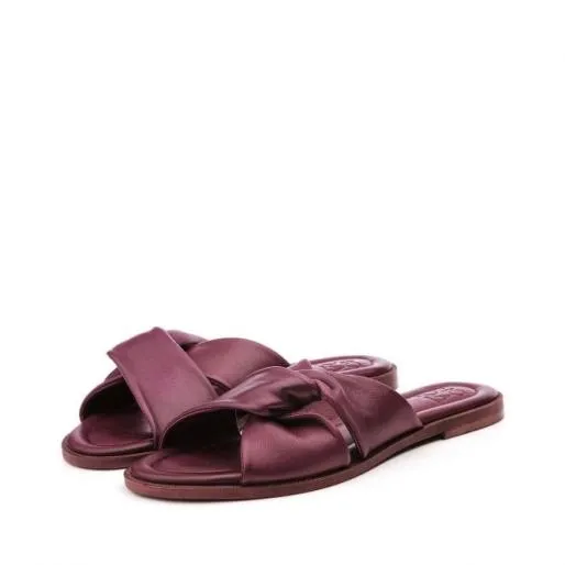 Omara Purple Leather Women Moda In Pelle Flat Sandals