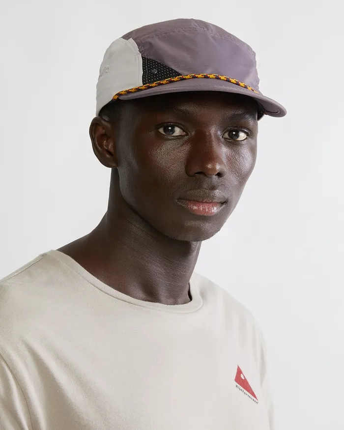 Runa Lightweight Five Panel Cap Boysenberry MenWomen Klttermusen Hats and Caps