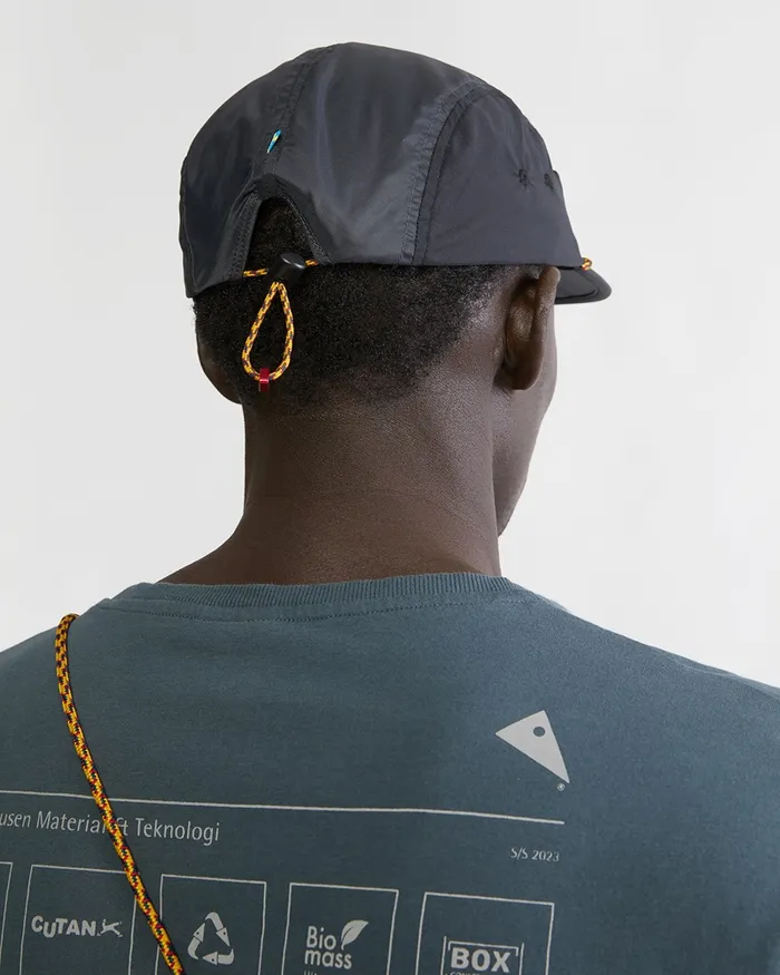 Runa Lightweight Five Panel Cap Raven MenWomen Klttermusen Hats and Caps