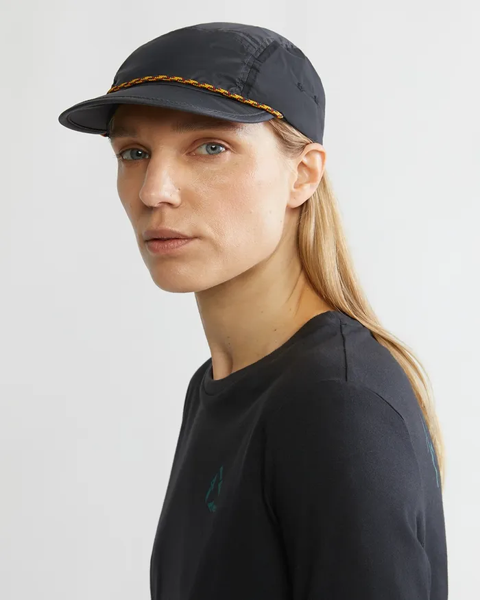 Runa Lightweight Five Panel Cap Raven MenWomen Klttermusen Hats and Caps