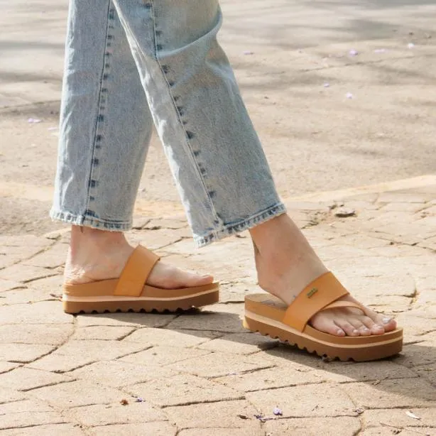 Sandals Women REEF Cushion Sol Hi Natural