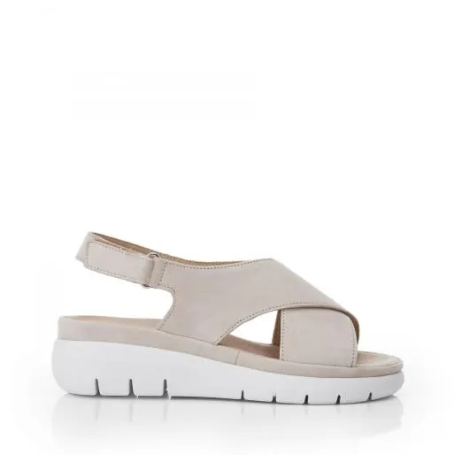 Sarita Cameo Suede Women Moda In Pelle Wedge Sandals