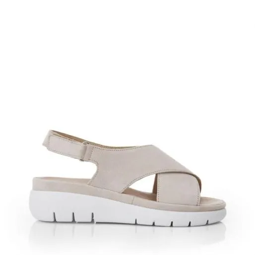 Sarita Cameo Suede Women Moda In Pelle Wedge Sandals