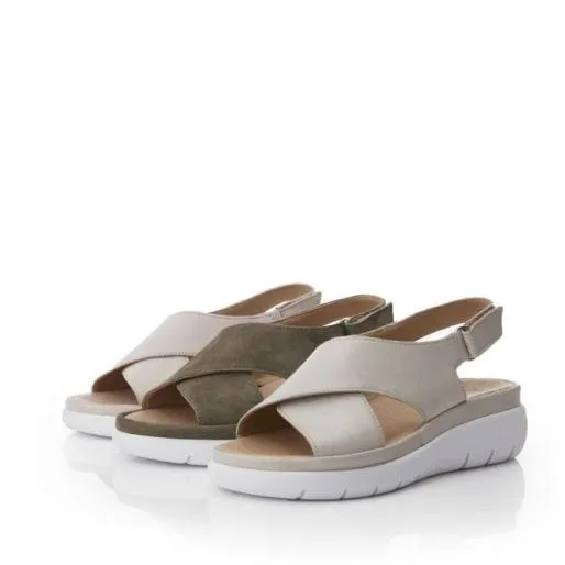 Sarita Cameo Suede Women Moda In Pelle Wedge Sandals