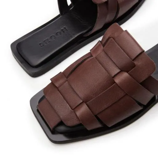 Sh Akari Brown Leather Women Moda In Pelle Flat Sandals Sh Akari Brown Leather Women Moda In Pelle Flat Sandals