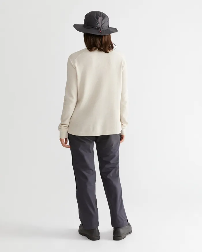 Snotra Long Sleeve Crewneck Birch Women Klttermusen Fleeces and Sweaters