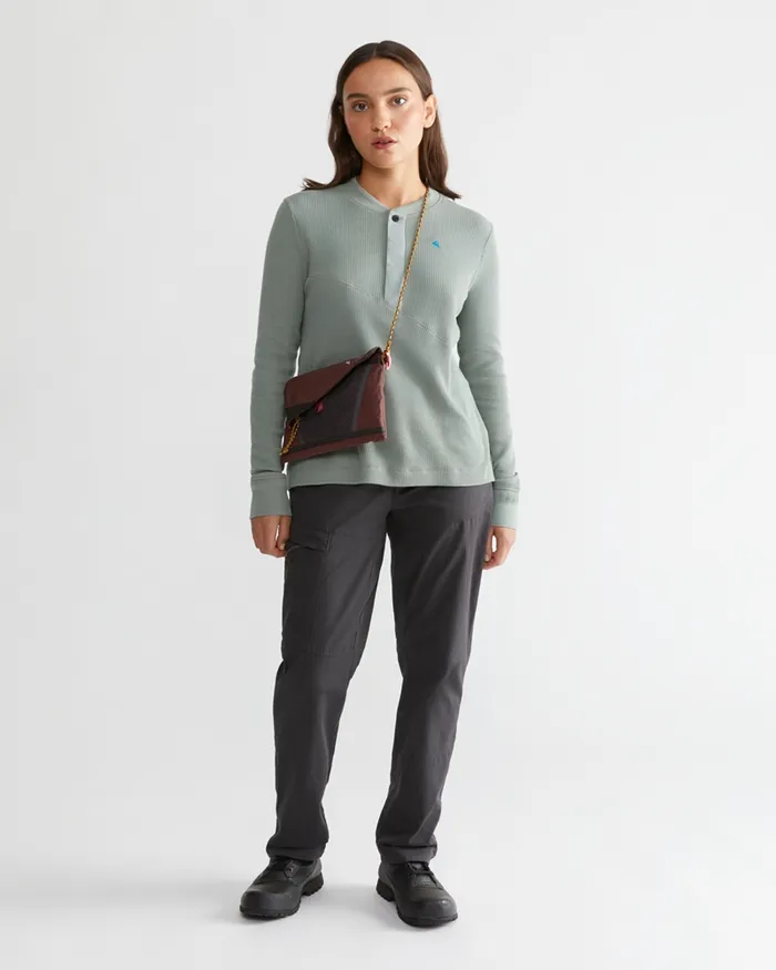 Snotra Long Sleeve Crewneck Faded Green Women Klttermusen Fleeces and Sweaters