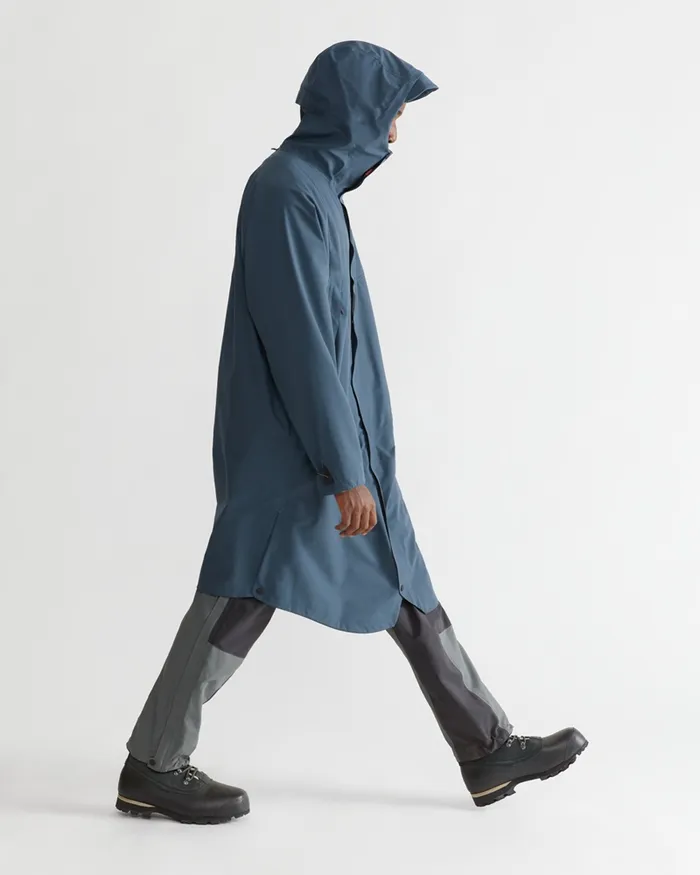 Syr Waterproof Levitend Parka Midnight Blue MenWomen Klttermusen Waterproof Jackets