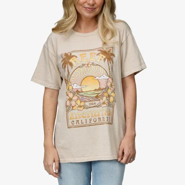 Tshirts and Tanks Women REEF Boyfriend Short Sleeve TShirt Camel