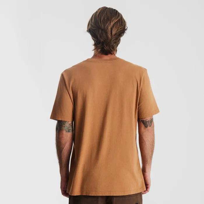 Tees Men Roark Label Pocket Premium Tee Pignoli Brown