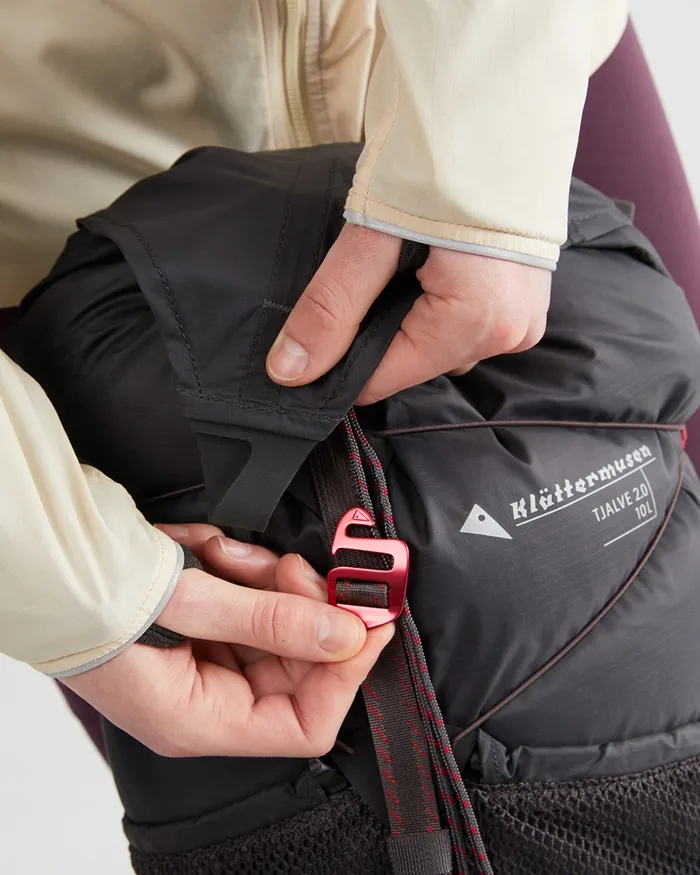 Tjalve 20 Lightweight Retina Backpack 10L Russet MenWomen Klttermusen Summit Backpacks 215l