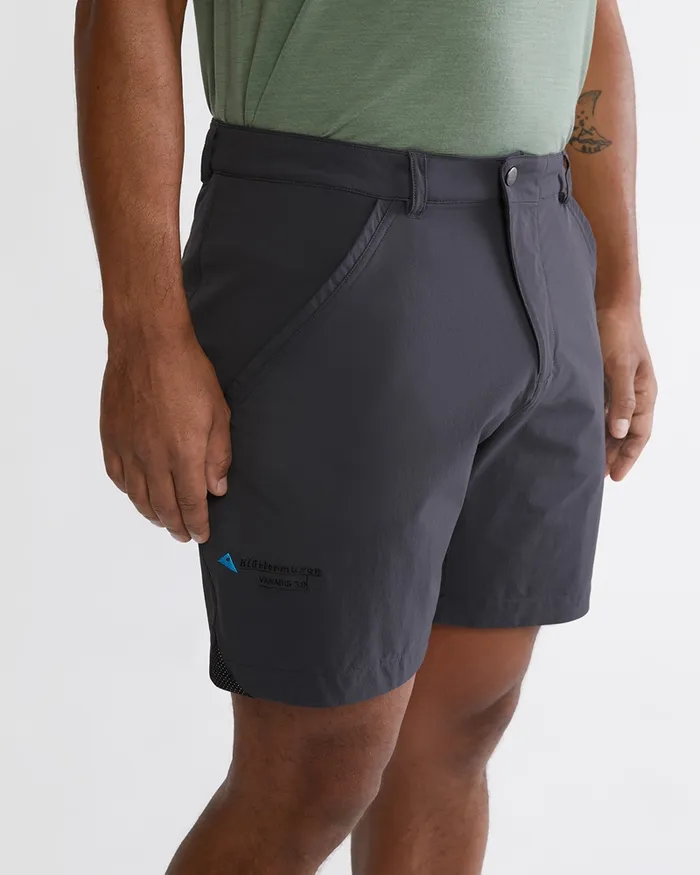 Vanadis 30 Light WindStretch Shorts Raven Men Klttermusen Shorts