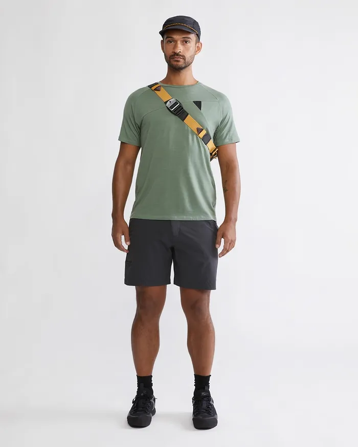 Vanadis 30 Light WindStretch Shorts Raven Men Klttermusen Shorts