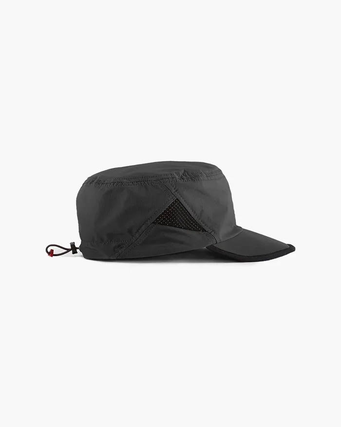 Vanadis Light WindStretch Cap Raven MenWomen Klttermusen Hats and Caps